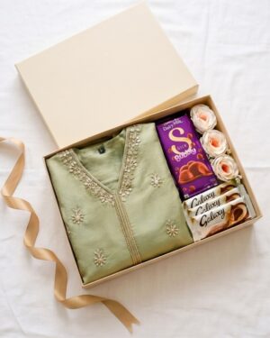 Mint Elegance Festive Hamper