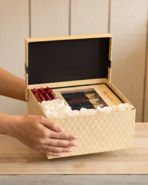 Premium Bella Vita Perfume & Chocolate Gift Hamper