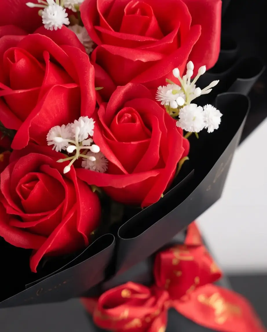 Premium Luxury Red Rose Bouquet - Image 4